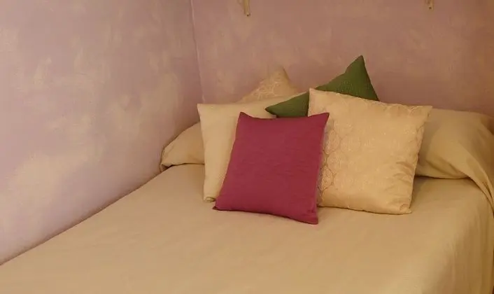 Büyük Yataklı Tek Kişilik Oda, Tepe Manzaralı