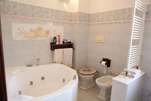 Romantic Tek Büyük Yataklı Oda, Sıcak Su Havuzu