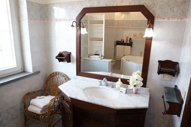 Romantic Tek Büyük Yataklı Oda, Sıcak Su Havuzu