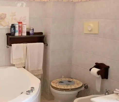 Romantic Tek Büyük Yataklı Oda, Sıcak Su Havuzu