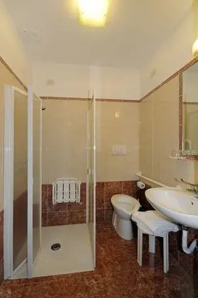 Deluxe Tek Büyük Yataklı Oda, Teras (1 large double bed)