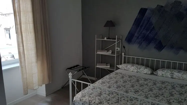 Classic Tek Büyük Yataklı Oda