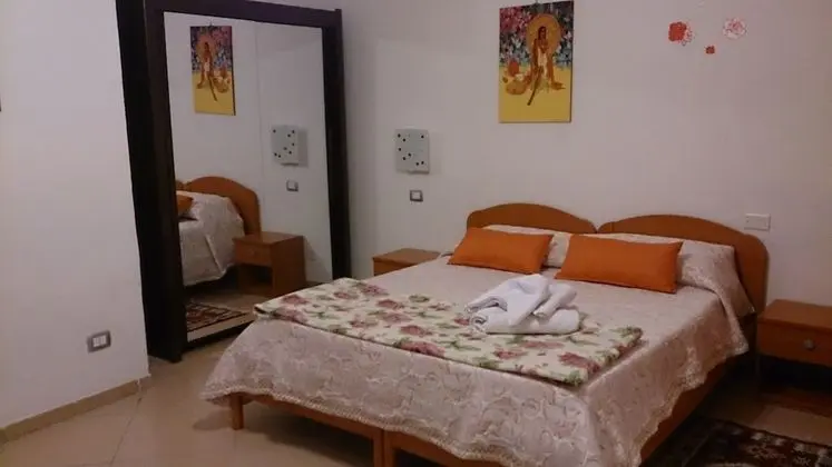Üç Kişilik Oda