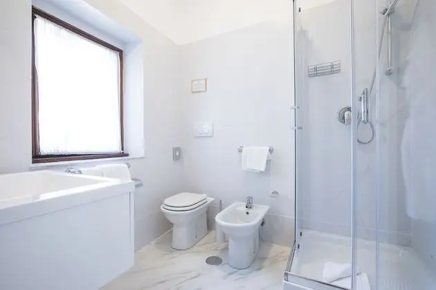 Comfort Tek Büyük Yataklı Oda, Bahçe Manzaralı