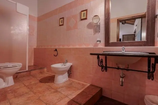 Superior Tek Büyük veya İki Ayrı Yataklı Oda