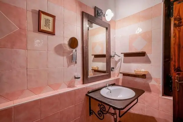 Superior Tek Büyük veya İki Ayrı Yataklı Oda