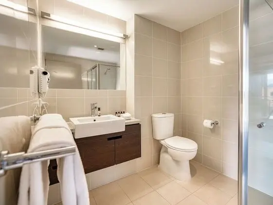 Superior One Bedroom Apartment