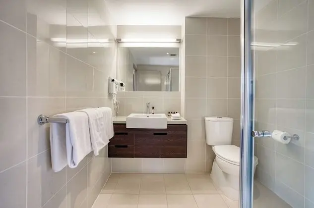 Superior One Bedroom Apartment