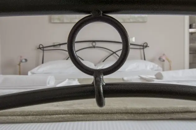 Classic Tek Büyük Yataklı Oda