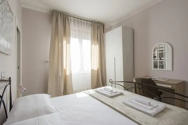 Classic Tek Büyük Yataklı Oda