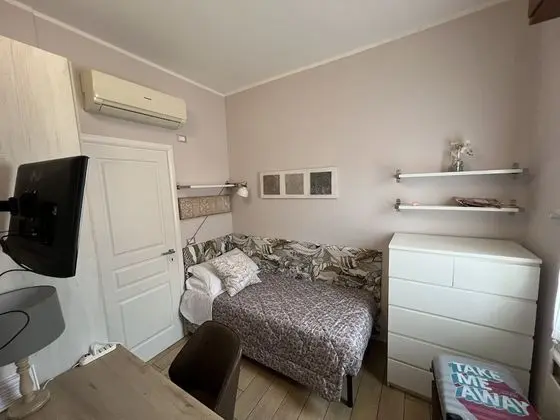 Oda, 1 Tek Kişilik Yatak