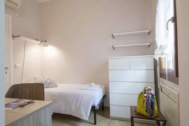 Oda, 1 Tek Kişilik Yatak