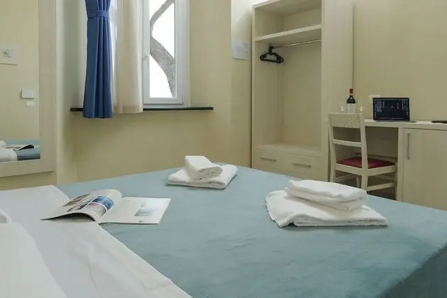 Tek Büyük veya İki Ayrı Yataklı Oda