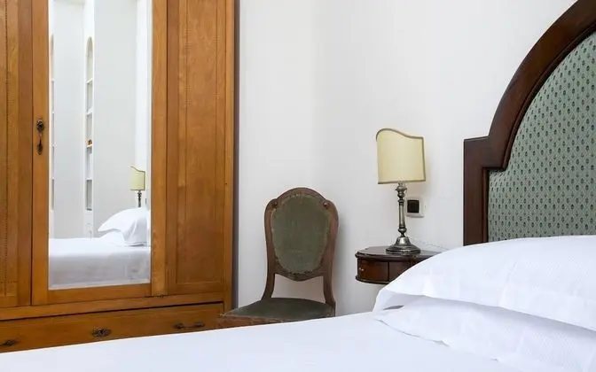 Superior Tek Büyük Yataklı Oda