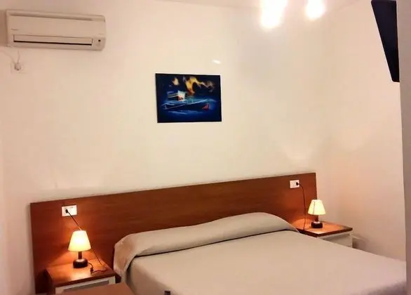 Tek Büyük veya İki Ayrı Yataklı Oda, Özel Banyo