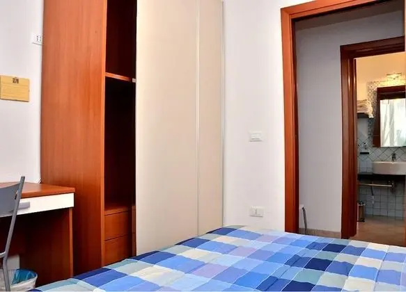 Tek Büyük veya İki Ayrı Yataklı Oda, Özel Banyo