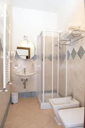 Tek Büyük veya İki Ayrı Yataklı Oda, Özel Banyo (External)