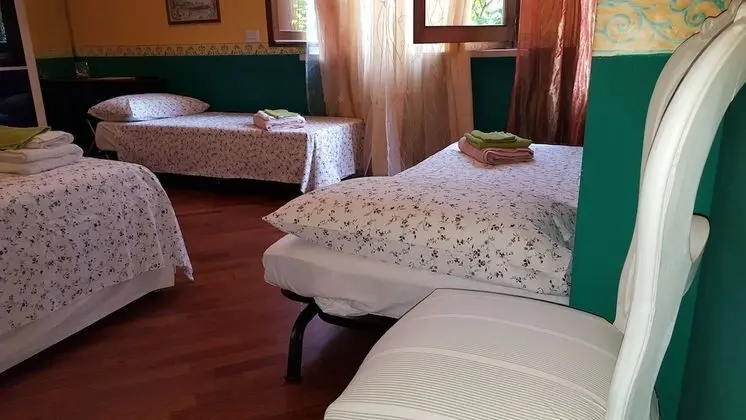 Family Oda, Bahçe Manzaralı