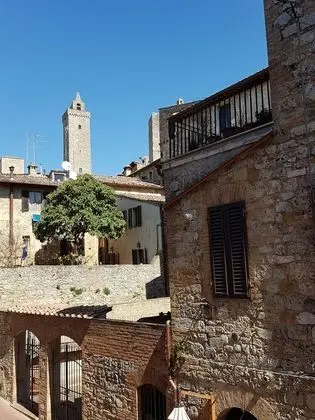 Honeymoon Tek Büyük Yataklı Oda