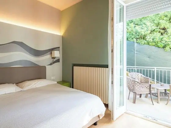 Standard Üç Kişilik Oda, Balkon
