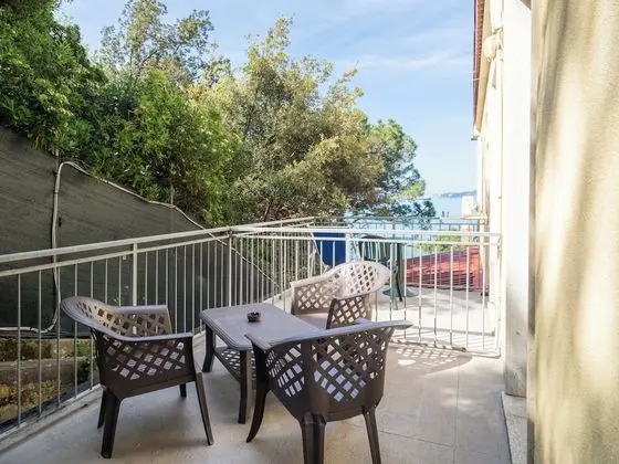 Standard Üç Kişilik Oda, Balkon