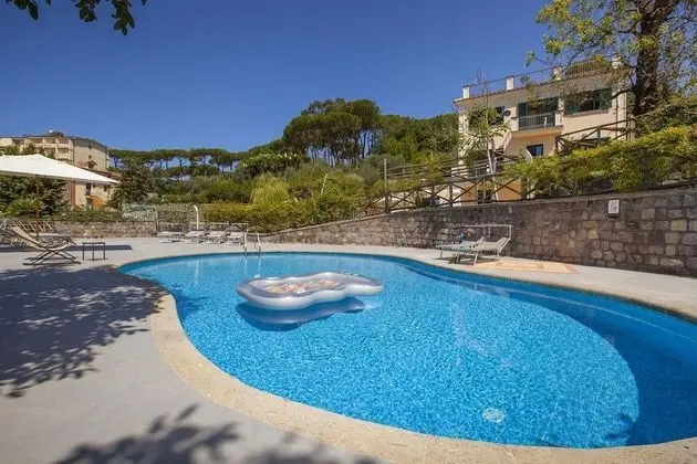 Villa, Sigara İçilebilir