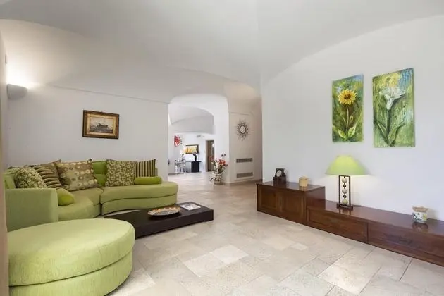 Villa, Sigara İçilebilir