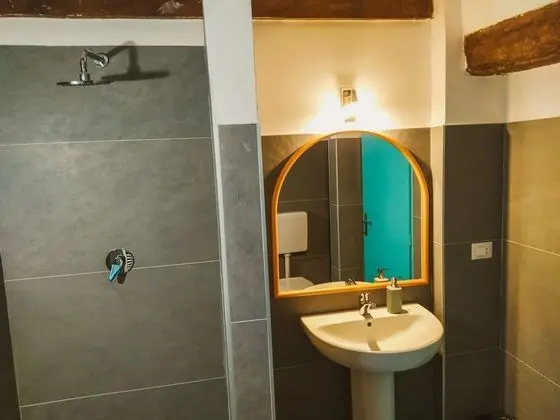 Ortak Ranzalı Oda, Karma Ranzalı Oda