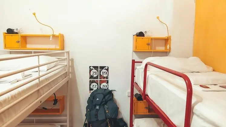 Ortak Ranzalı Oda, Karma Ranzalı Oda, Ortak Banyo