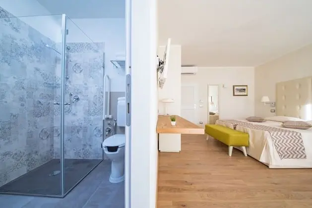 Superior Tek Büyük veya İki Ayrı Yataklı Oda