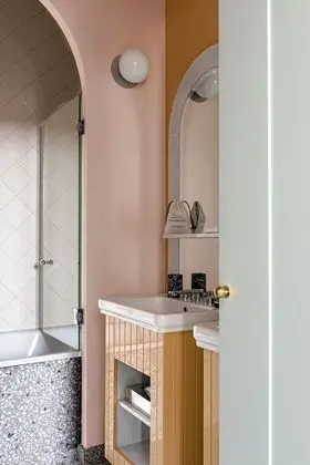 Classic Tek Büyük Yataklı Oda (Trovaso)