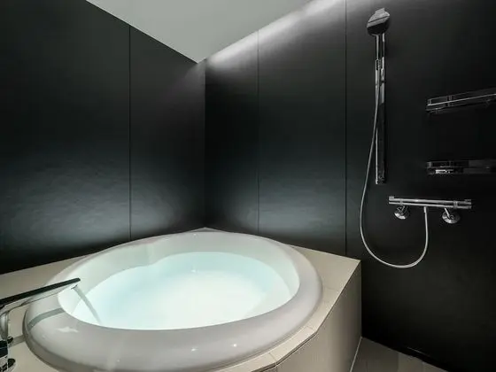 Deluxe Oda, 1 En Büyük (King) Boy Yatak, Sigara İçilmez (with Balcony)