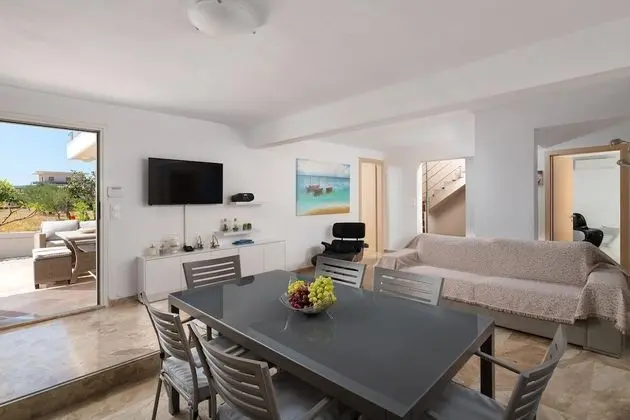 Villa, Deniz Manzaralı