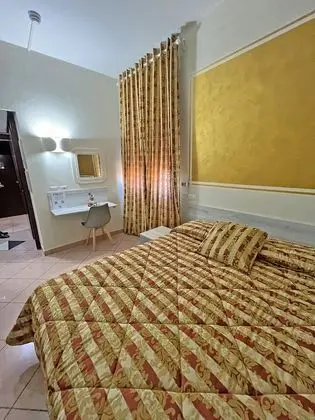 Tek Büyük Yataklı Oda