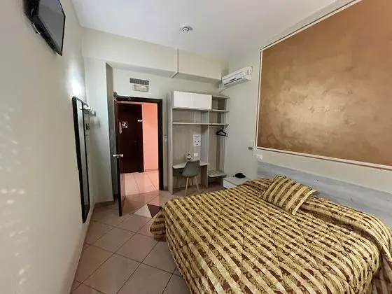 Tek Büyük Yataklı Oda