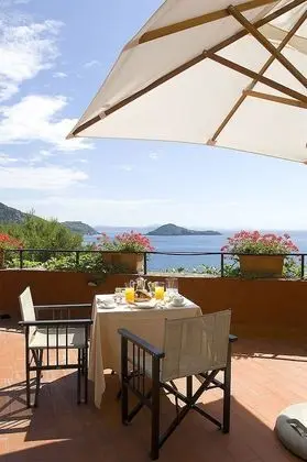 Tek Büyük Yataklı Oda, Deniz Manzaralı