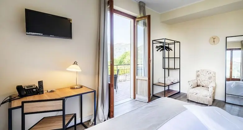 Superior Oda, Göl Manzaralı