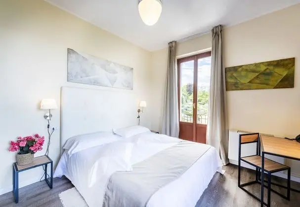 Superior Oda, Göl Manzaralı