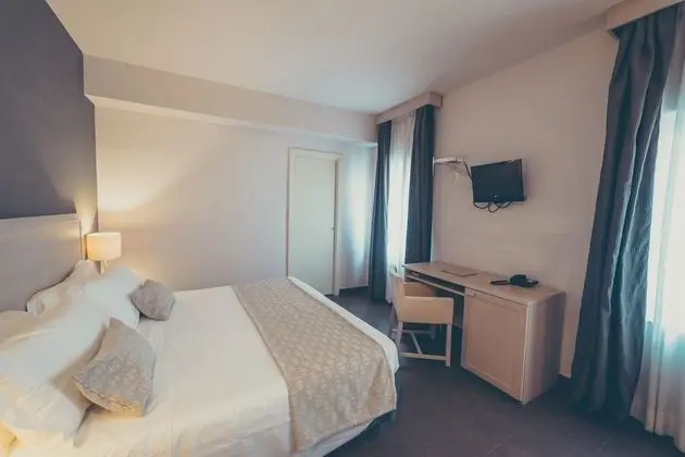 Comfort Tek Büyük veya İki Ayrı Yataklı Oda, Sigara İçilmez