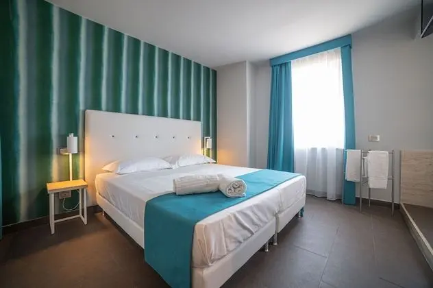 Junior Süit (Top Floor)