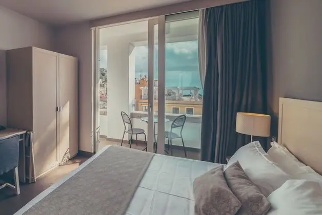 Superior Tek Büyük Yataklı Oda, Balkon