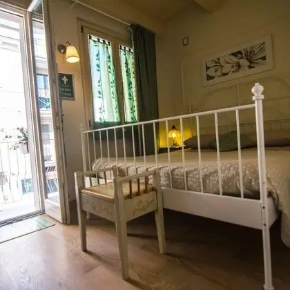 Deluxe Tek Büyük Yataklı Oda, Balkon, Şehir Manzaralı