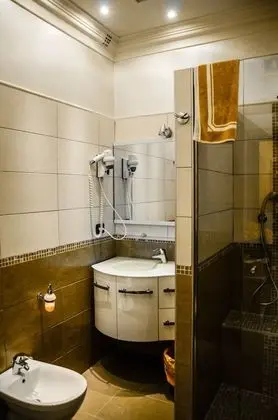 Tek Büyük veya İki Ayrı Yataklı Oda