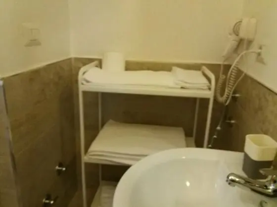 Tek Büyük veya İki Ayrı Yataklı Oda, Sigara İçilmez