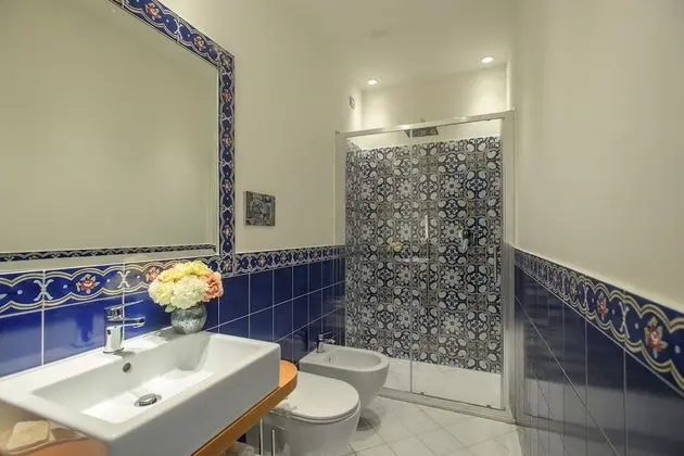 Classic Tek Büyük Yataklı Oda, Deniz Manzaralı (shared terrace)