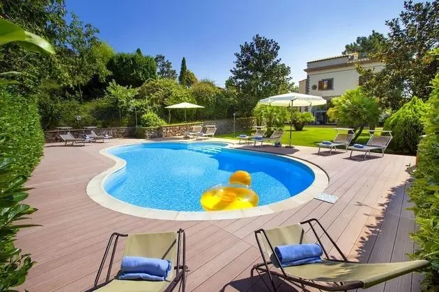 Villa, Sigara İçilebilir