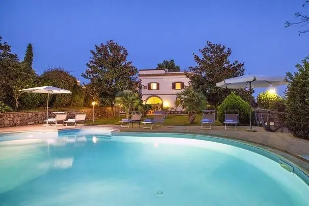 Villa, Sigara İçilebilir