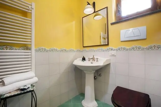 Villa, Sigara İçilebilir