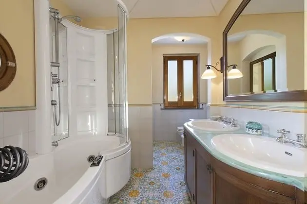 Villa, Sigara İçilebilir