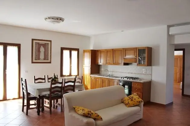 Comfort Apart Daire, Bahçe Manzaralı (Casa Patrizia)